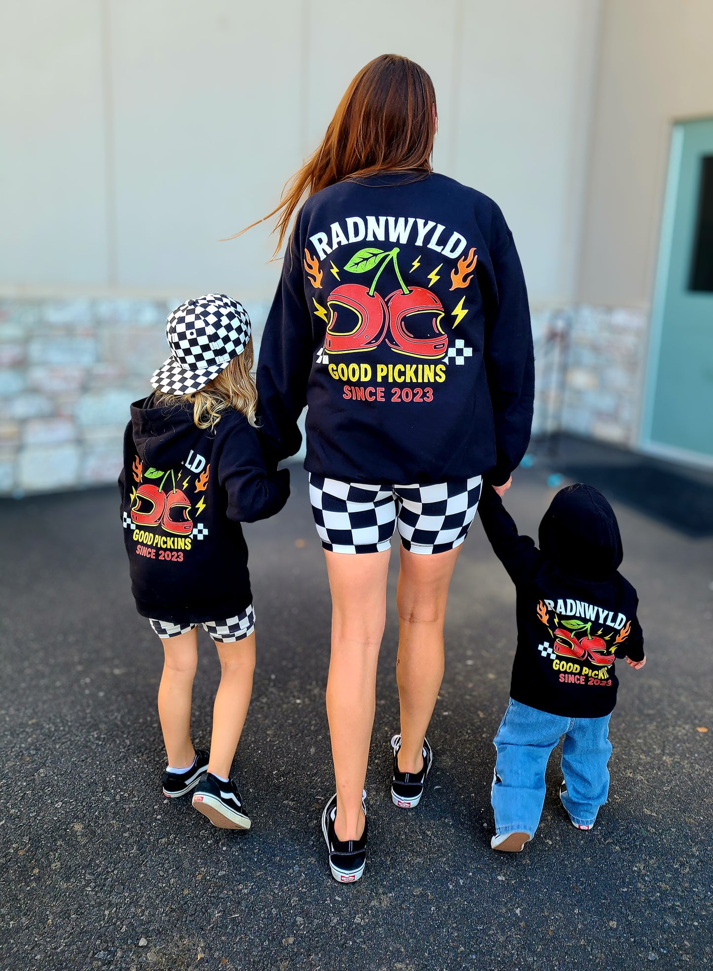 Good Pickins Adult Crewneck