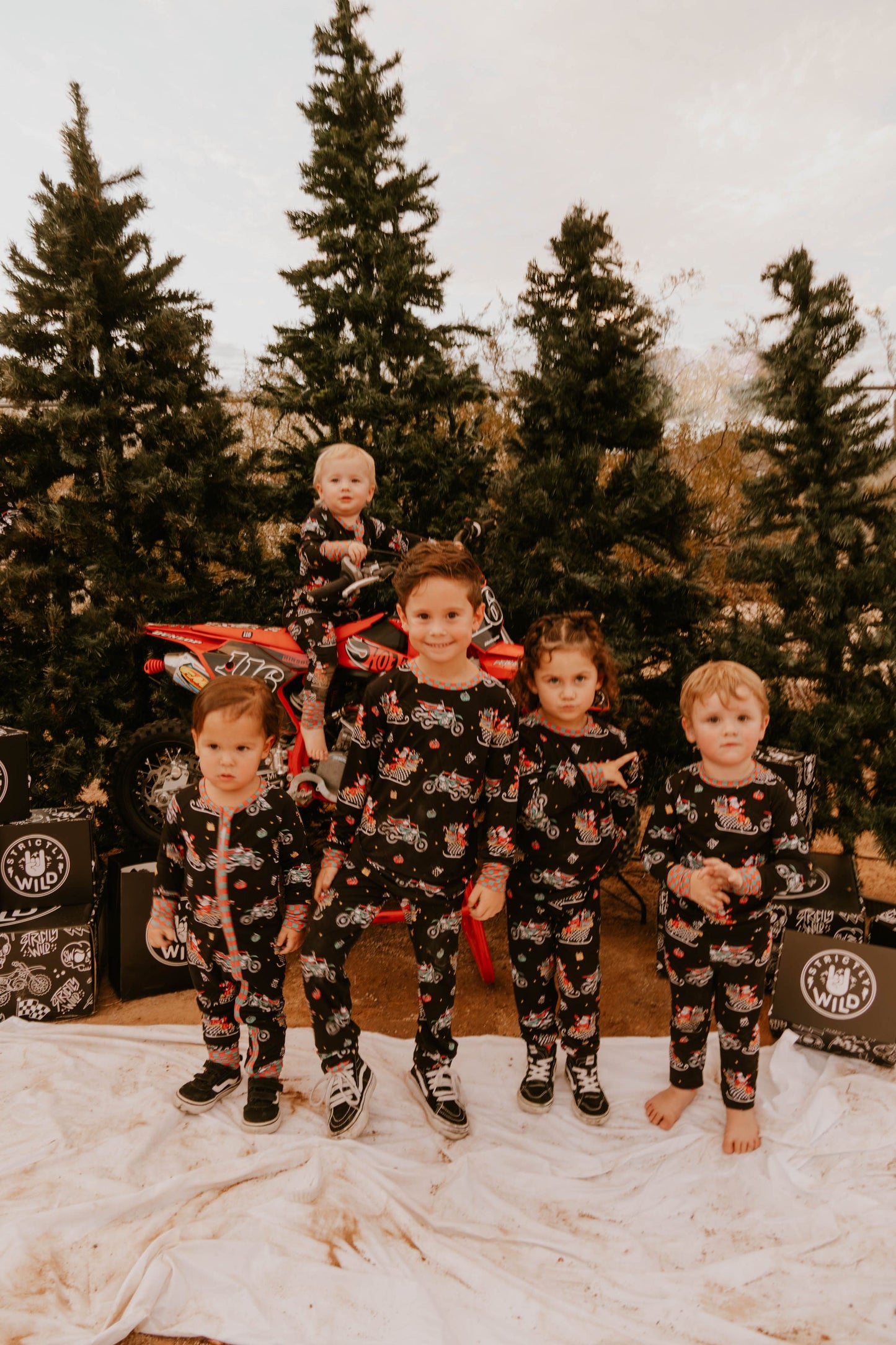 Santas Speedy Sleigh Toddler & Youth Pajamas *PREORDER - SHIPPING OUT BETWEEN NOV 24 - DEC 6*